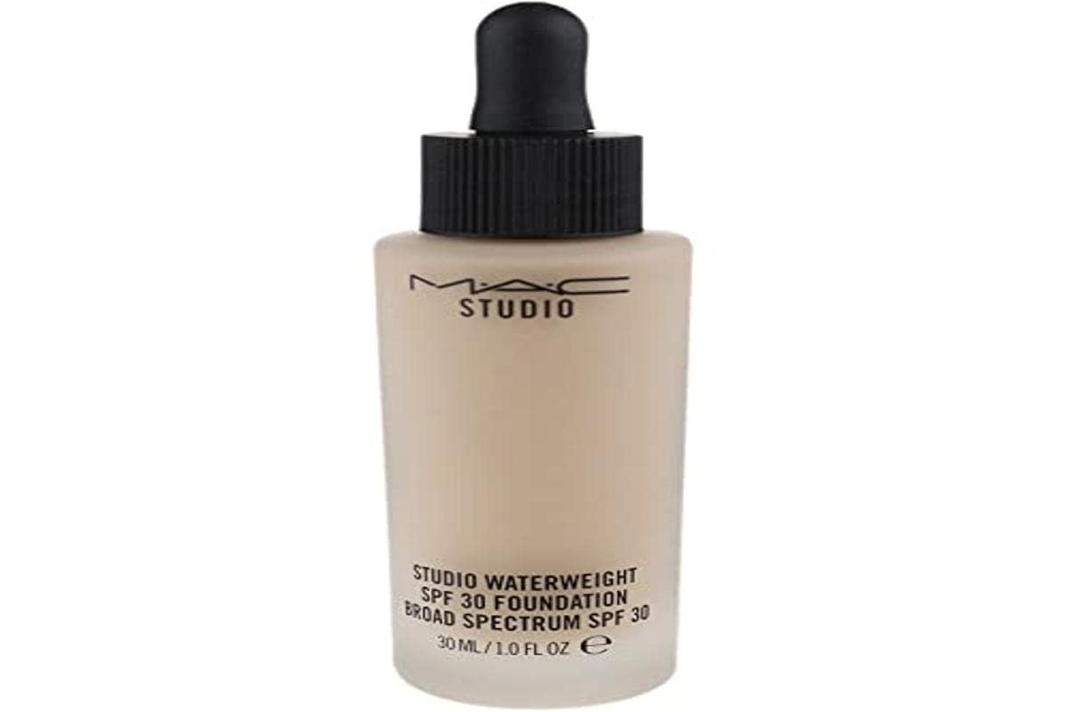 MAC, Foundation Studio Waterweight, NW13, 1oz/30ml