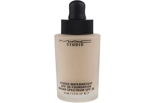MAC, Foundation Studio Waterweight, NW13, 1oz/30ml